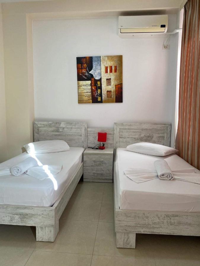 Apartamente Berti'S Garden Saranda Kültér fotó