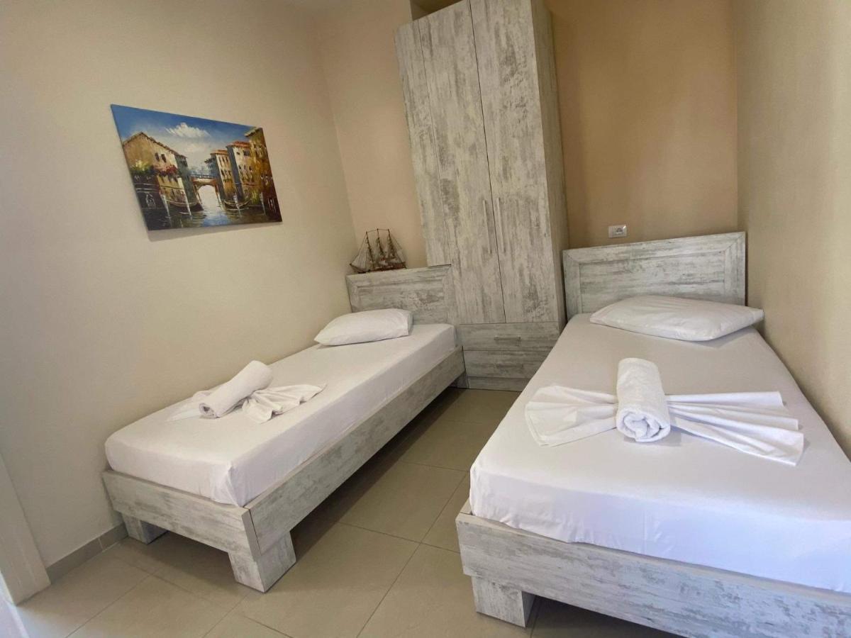 Apartamente Berti'S Garden Saranda Kültér fotó