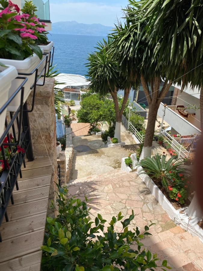 Apartamente Berti'S Garden Saranda Kültér fotó